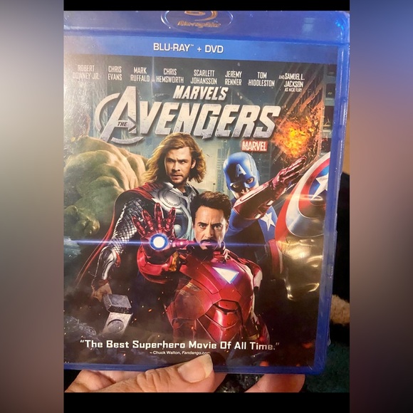 Avengers Blu-Ray and Dvd new sealed - Picture 4 of 4